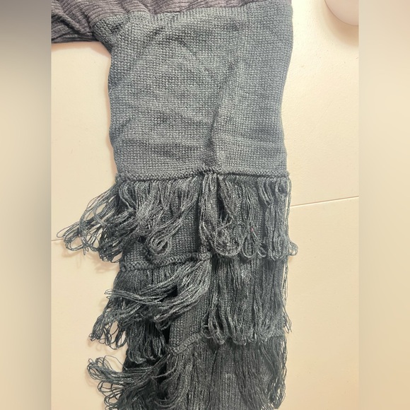 New with
Tags Umgee Black Fringed Corduroy Jacket 🧥 Oversize Size Medium - Picture 9 of 12